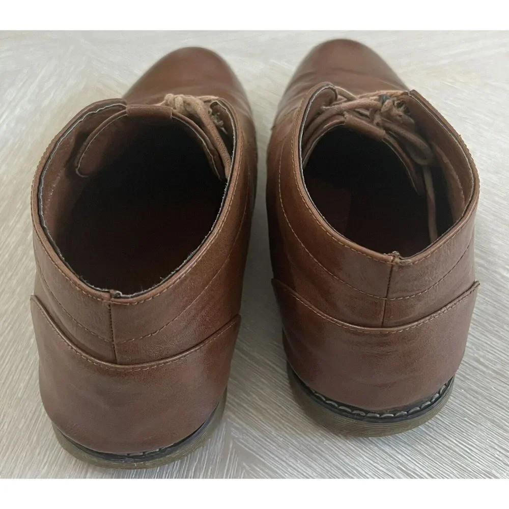 London Fog Brown‎ Chukka Boots Sz 13. Memory Foam